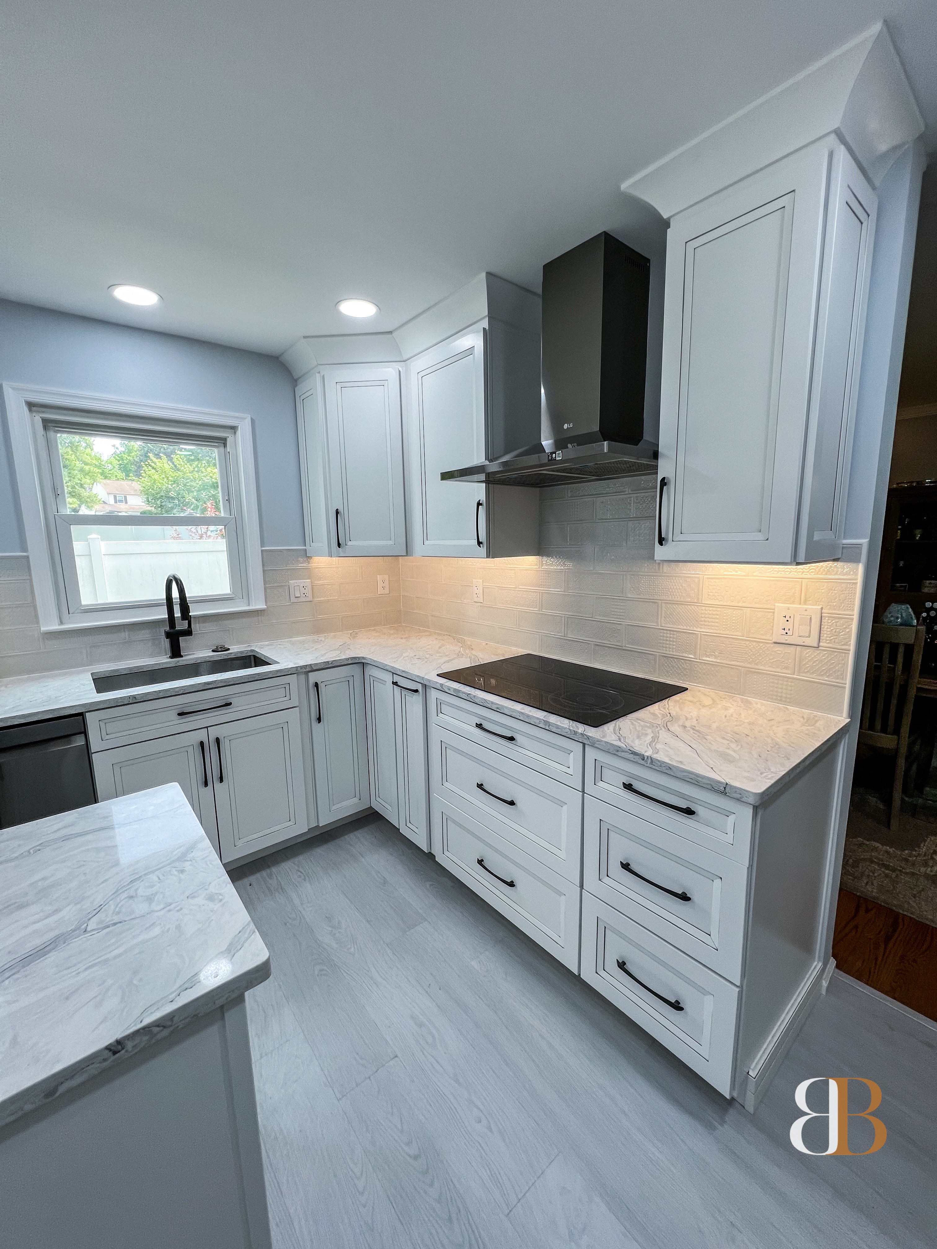 Classic kitchen remodel in Berwyn by B&B Associates Creations — photo 2